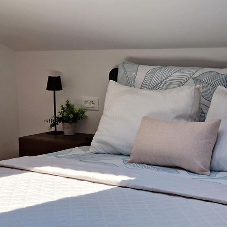 רוביני Apartments Jasna מראה חיצוני תמונה