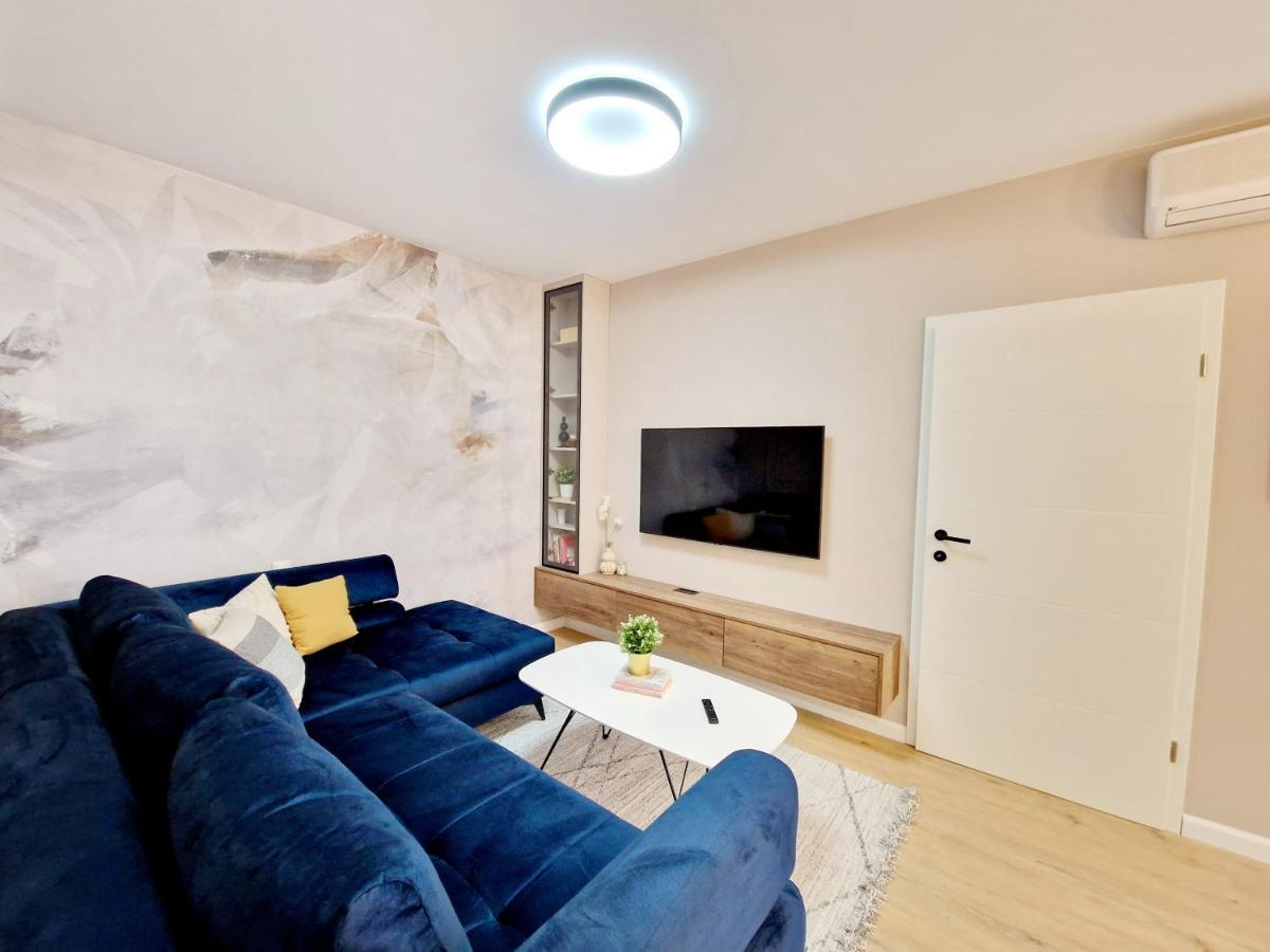 רוביני Apartments Jasna מראה חיצוני תמונה