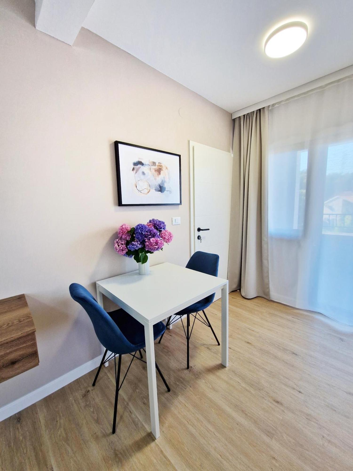 רוביני Apartments Jasna מראה חיצוני תמונה